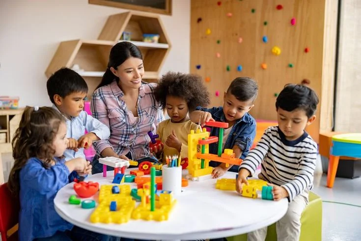 Juguetes Educativos: Creatividad en Acción