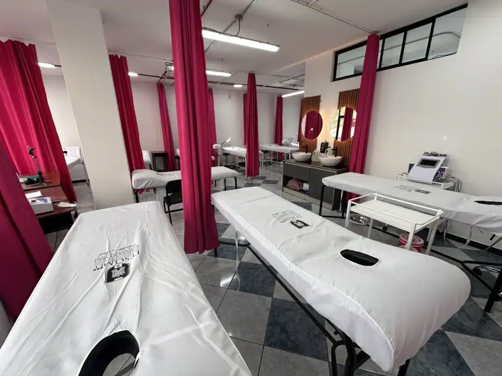 laboratorios itsqmet compus sur