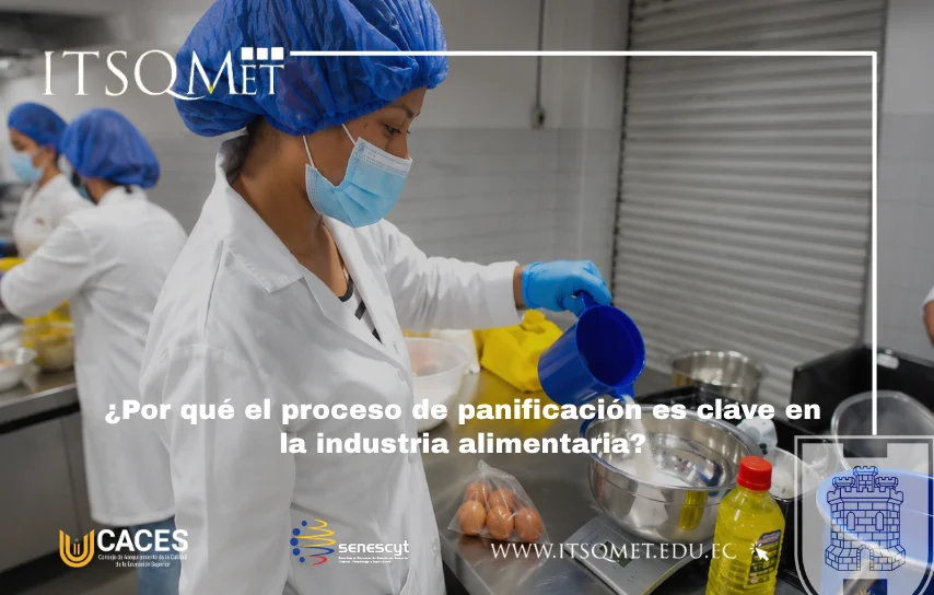 Estudiantes realizan un proceso de panificación