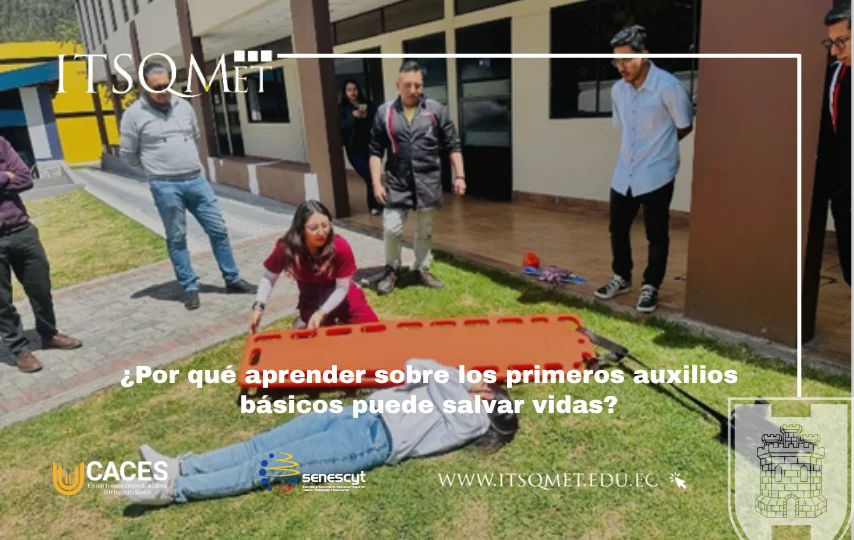 Colaboradores del ITSQMET participan en una capacitación de primeros auxilios básicos para fortalecer la respuesta ante situaciones de emergencia.