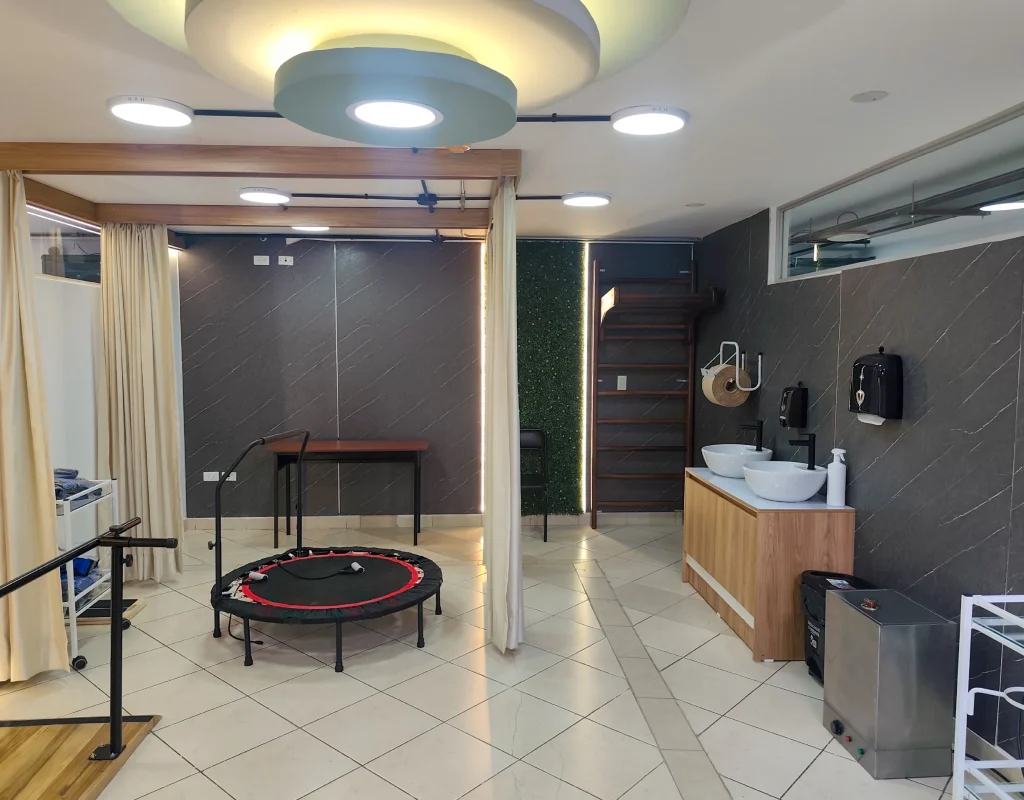 Laboratorios de Rehabilitación FĆsica (2)
