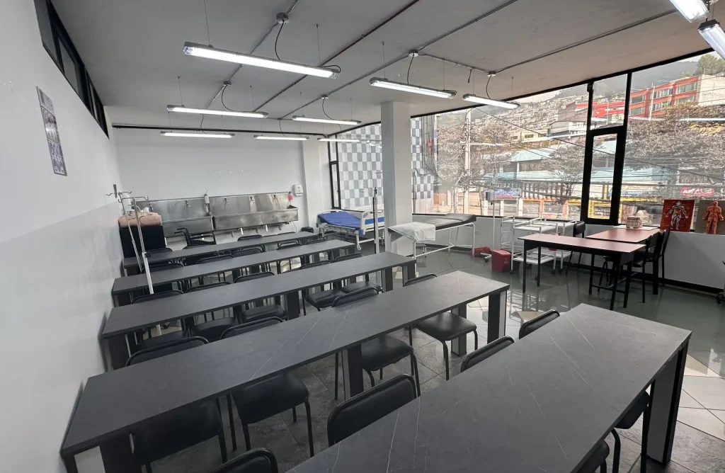 laboratorios itsqmet compus sur