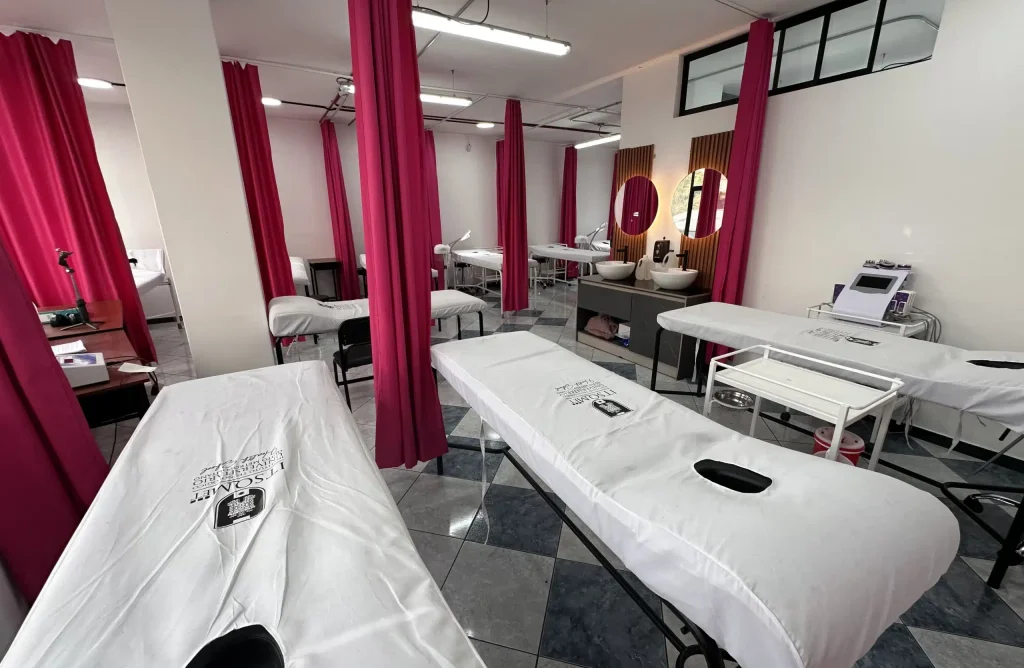 laboratorios itsqmet compus sur